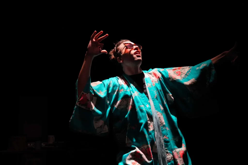 fabrique a belleville theatre la tete ailleurs 2